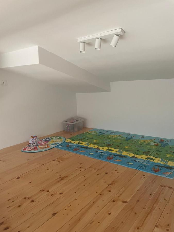 Gallery Apartment In Skrbcici ภายนอก รูปภาพ